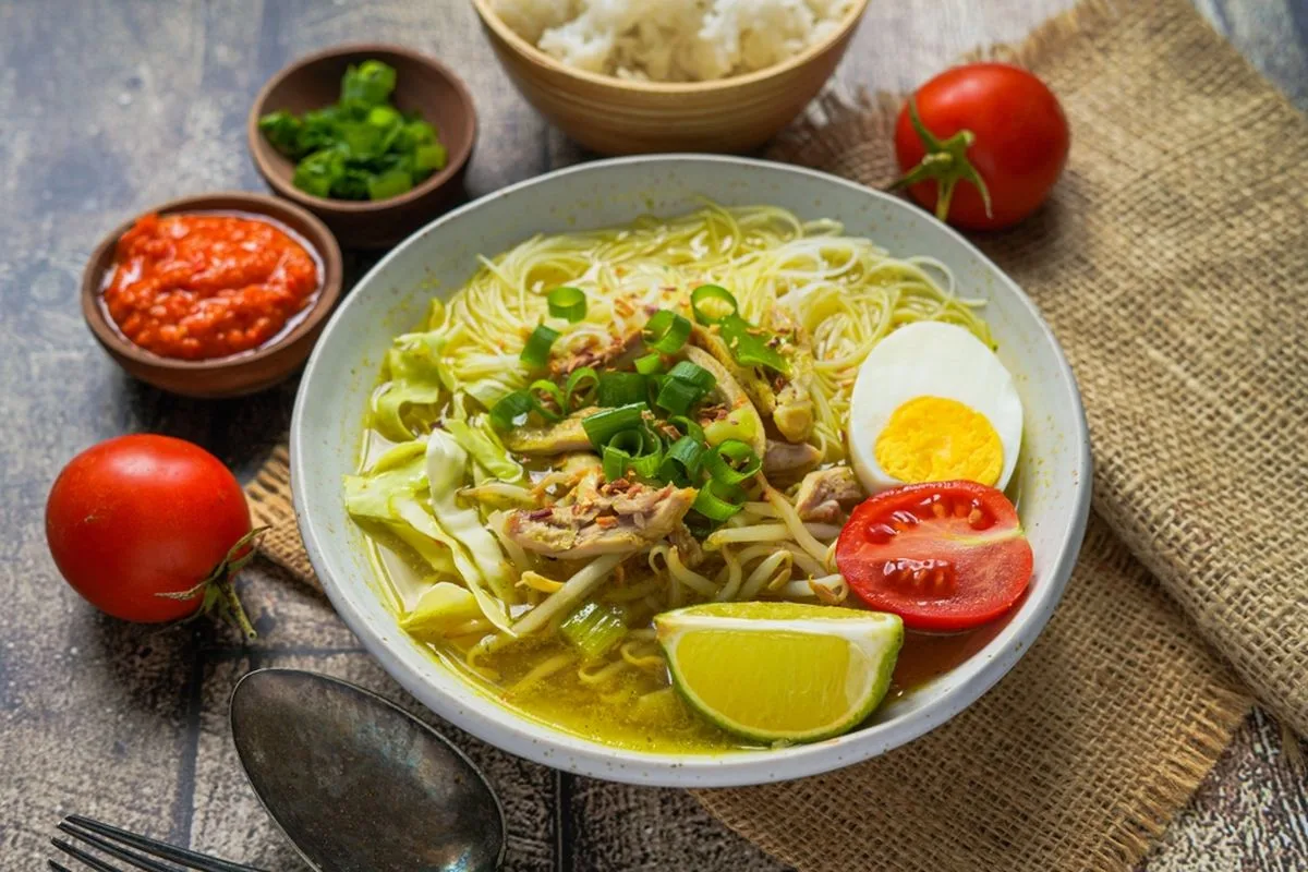 Soto Lamongan Koya: Rasa Hangat yang Bikin Cilacap Terasa Lebih Rumah